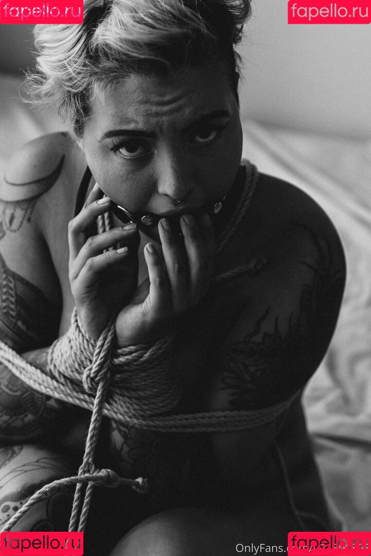 lunalynn26 Onlyfans Photo Gallery 