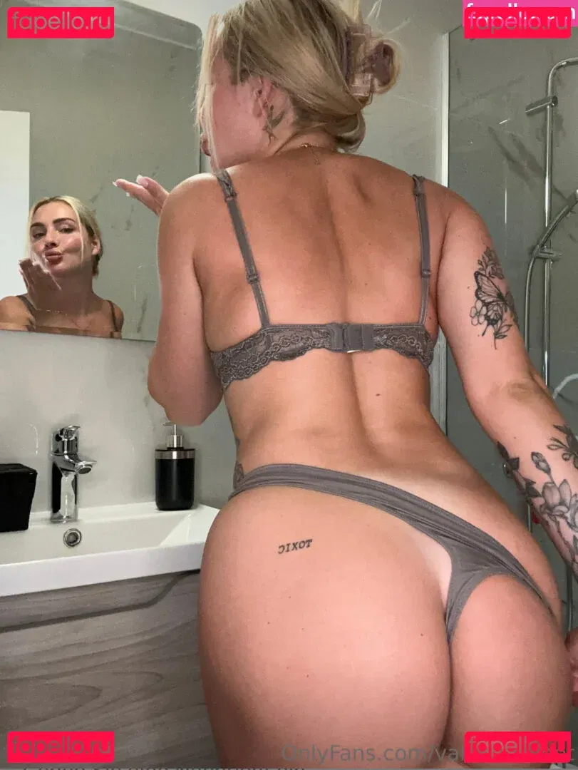 valee_secret Onlyfans Photo Gallery 