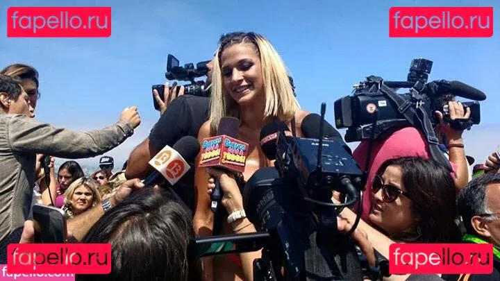 Larolon Onlyfans Photo Gallery 