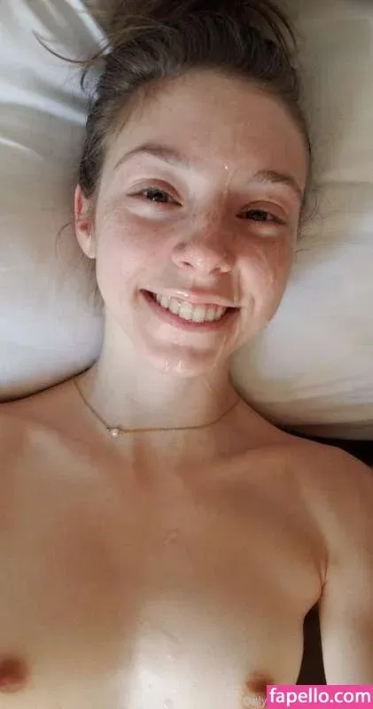 Hija de la Luna Onlyfans Photo Gallery 