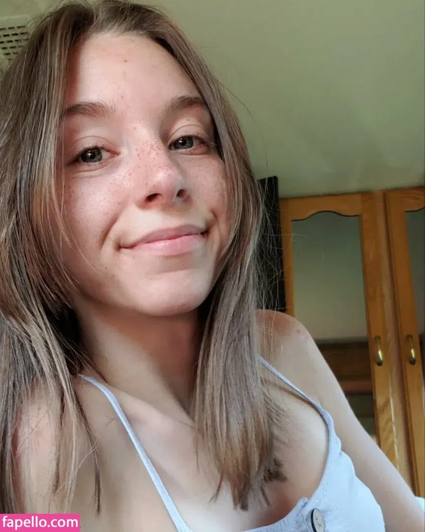 Hija de la Luna Onlyfans Photo Gallery 