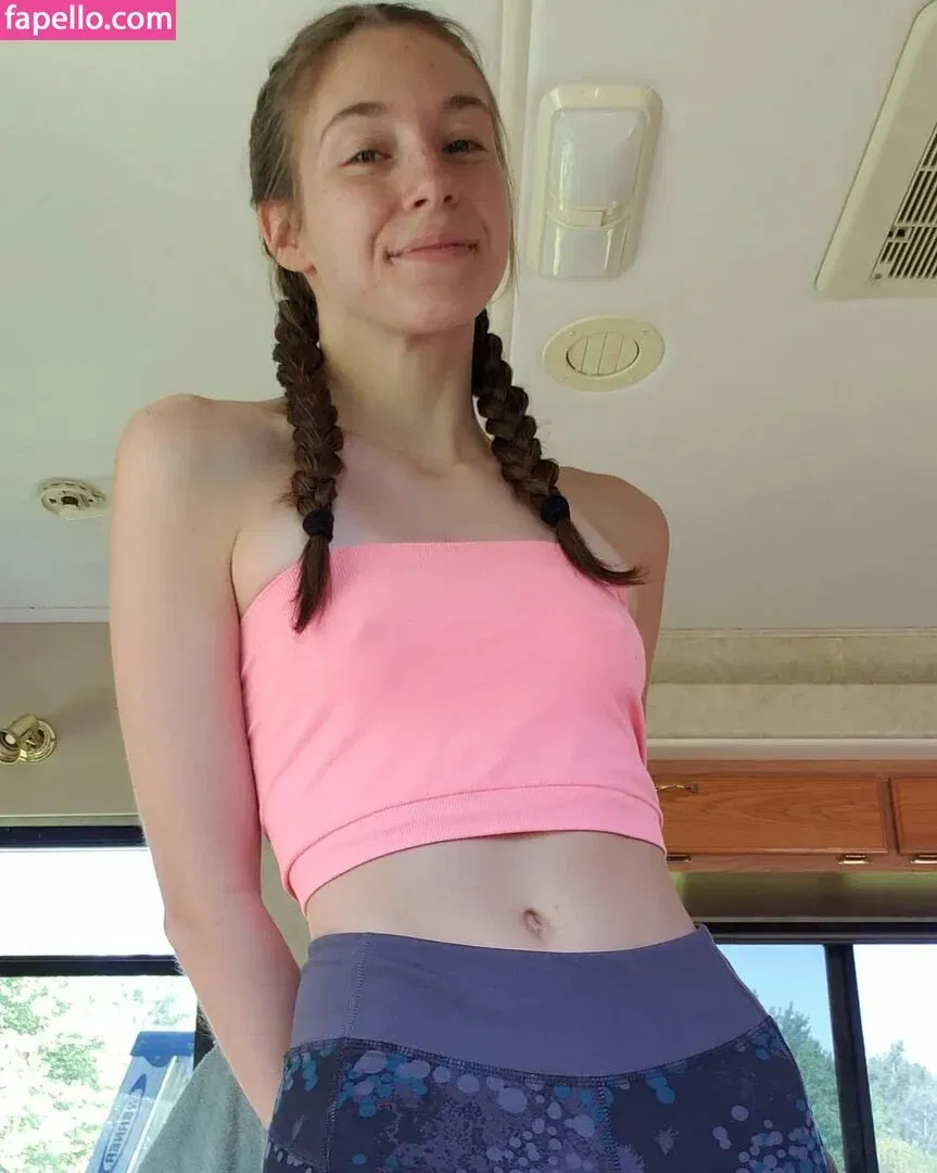 Hija de la Luna Onlyfans Photo Gallery 