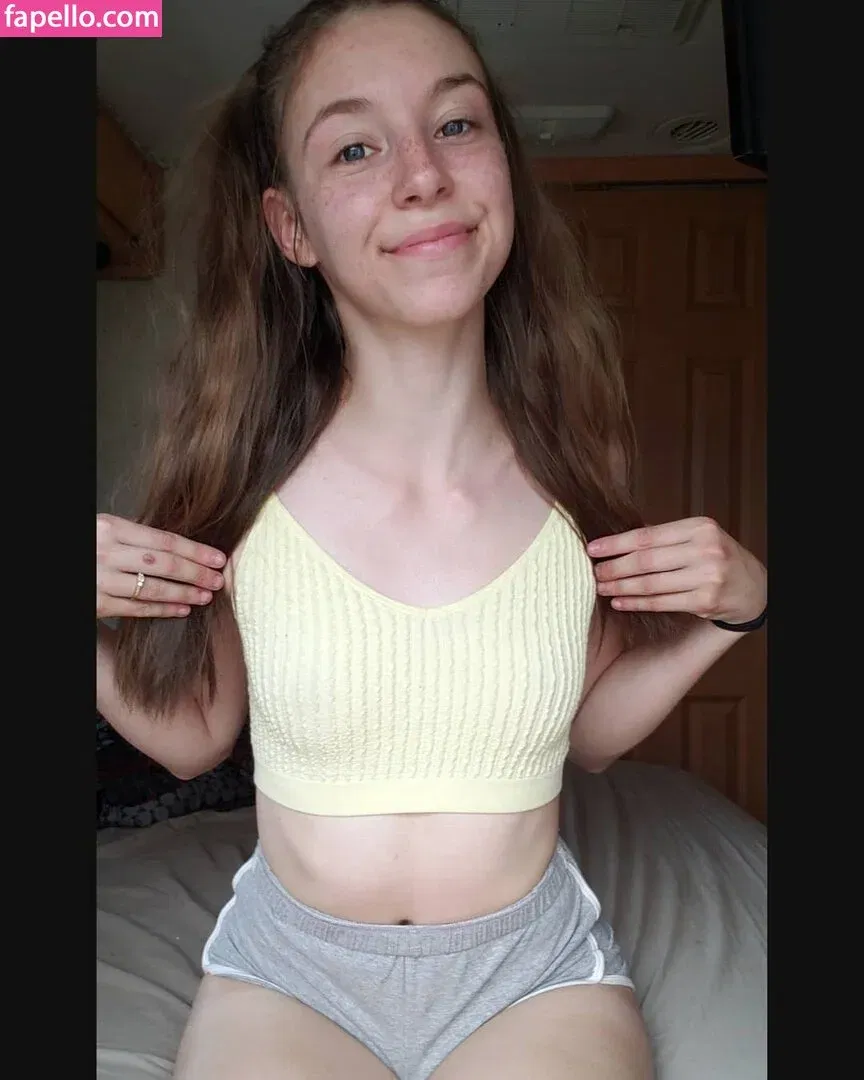 Hija de la Luna Onlyfans Photo Gallery 