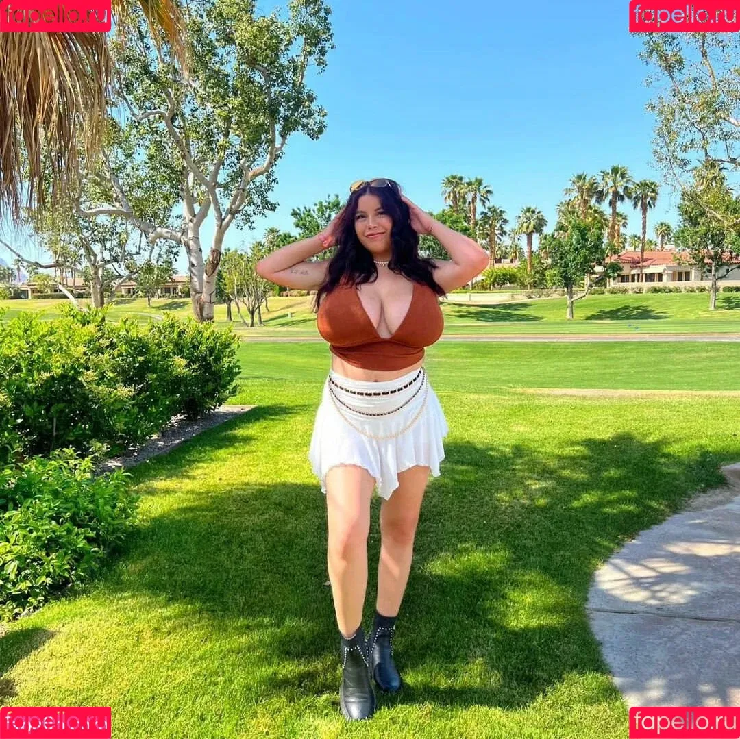 lenajugs Onlyfans Photo Gallery 