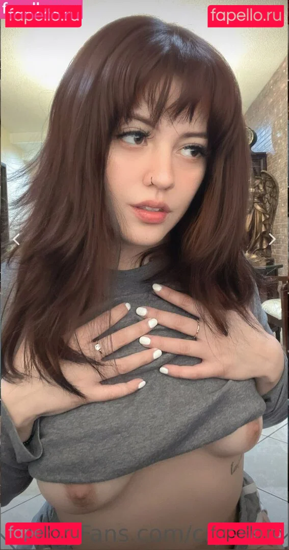 crysssrd Onlyfans Photo Gallery 