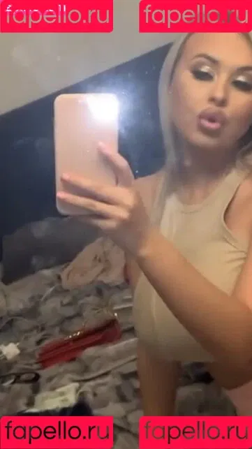 Shauni Scanlan Onlyfans Photo Gallery 