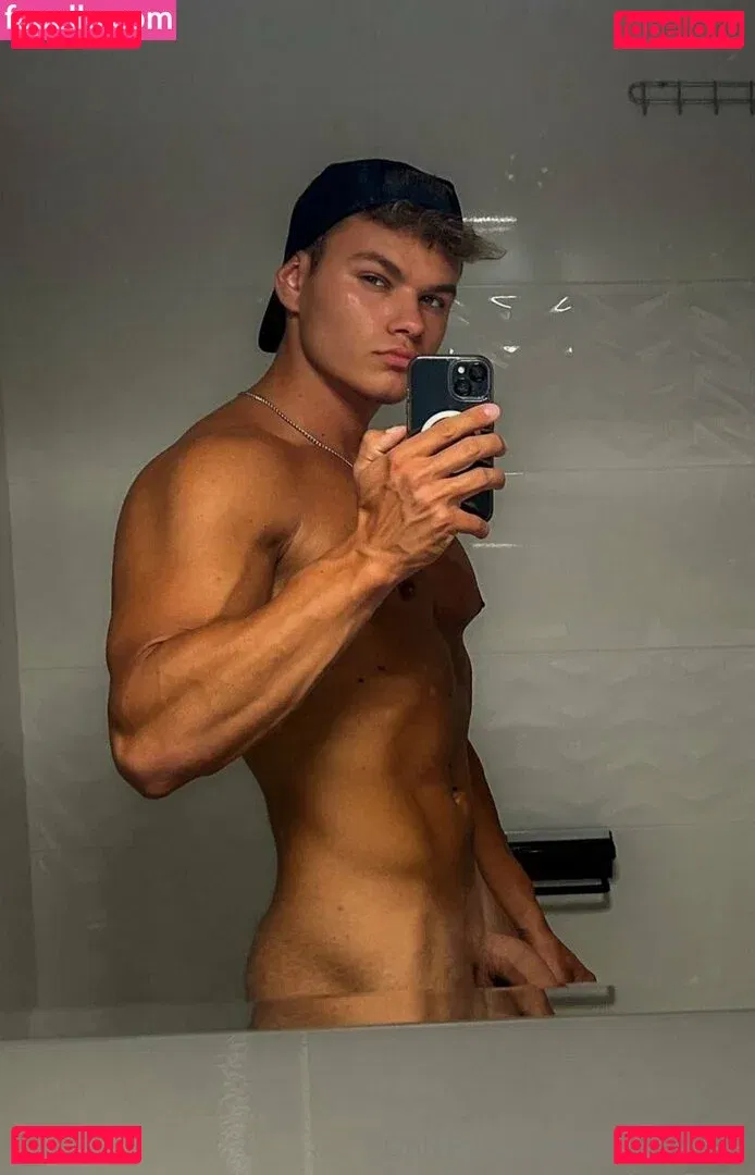 garihalefree Onlyfans Photo Gallery 