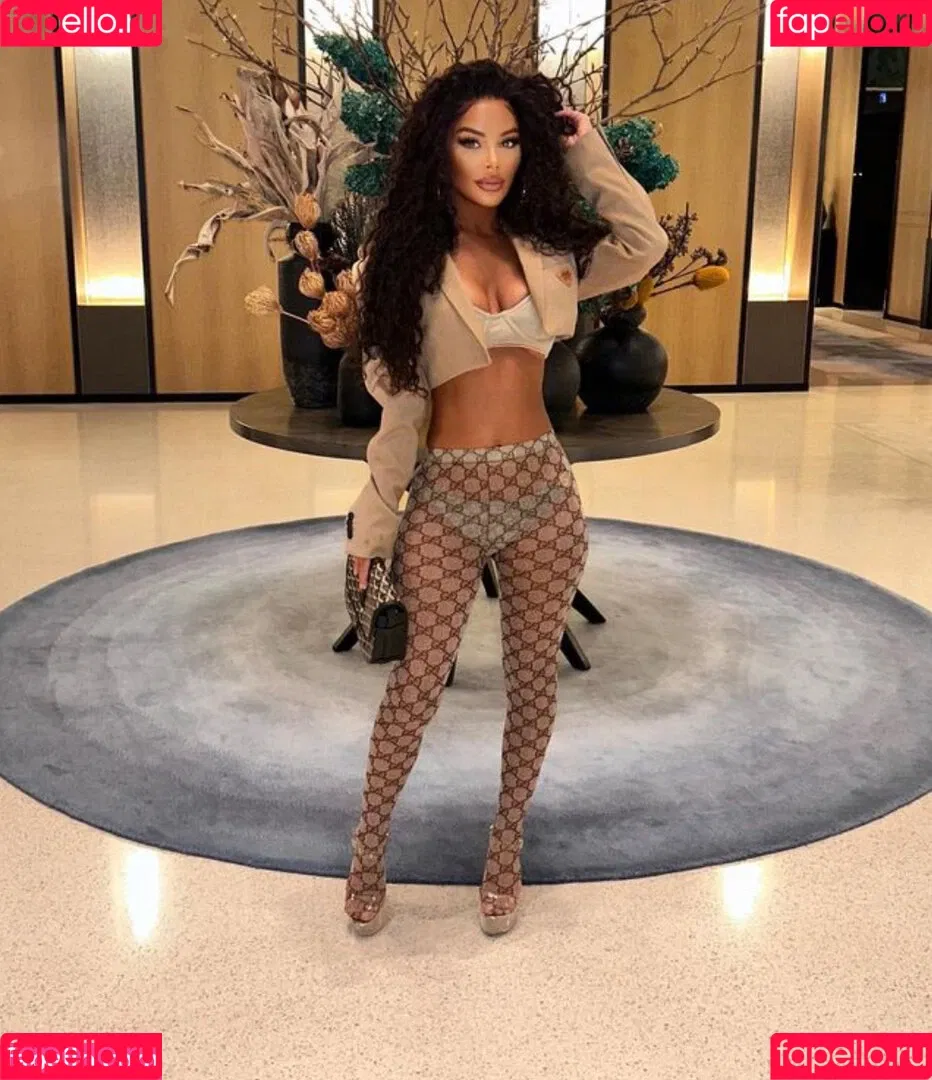 Chelsee Healey Onlyfans Photo Gallery 
