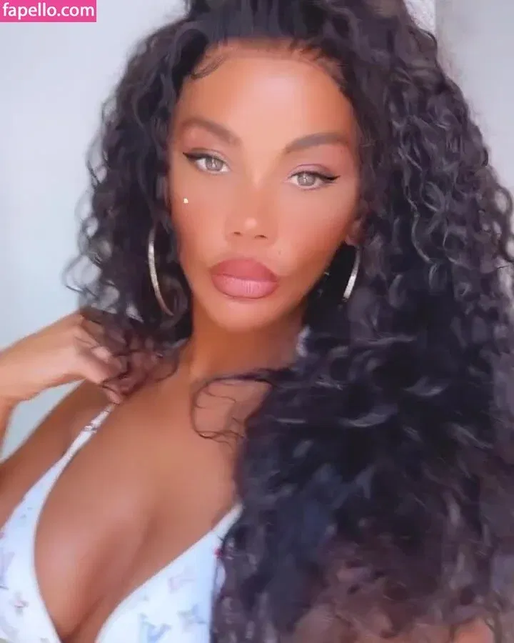 Chelsee Healey Onlyfans Photo Gallery 