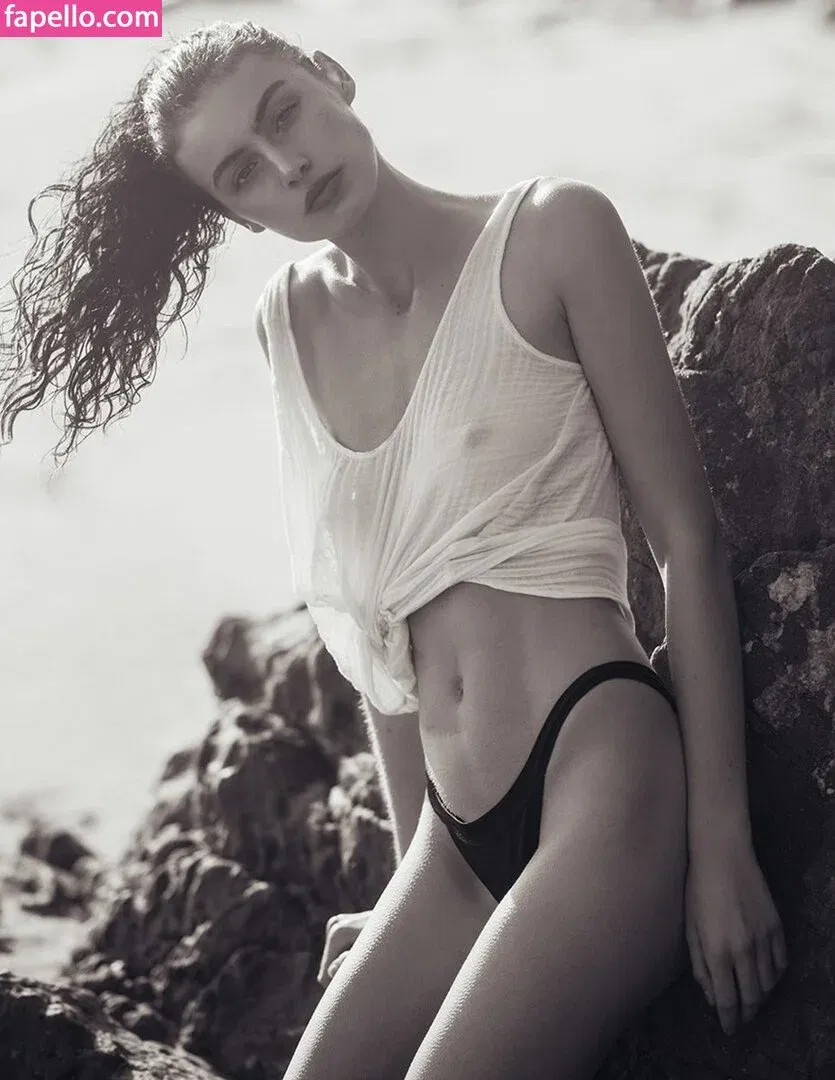 Sera Mann Onlyfans Photo Gallery 