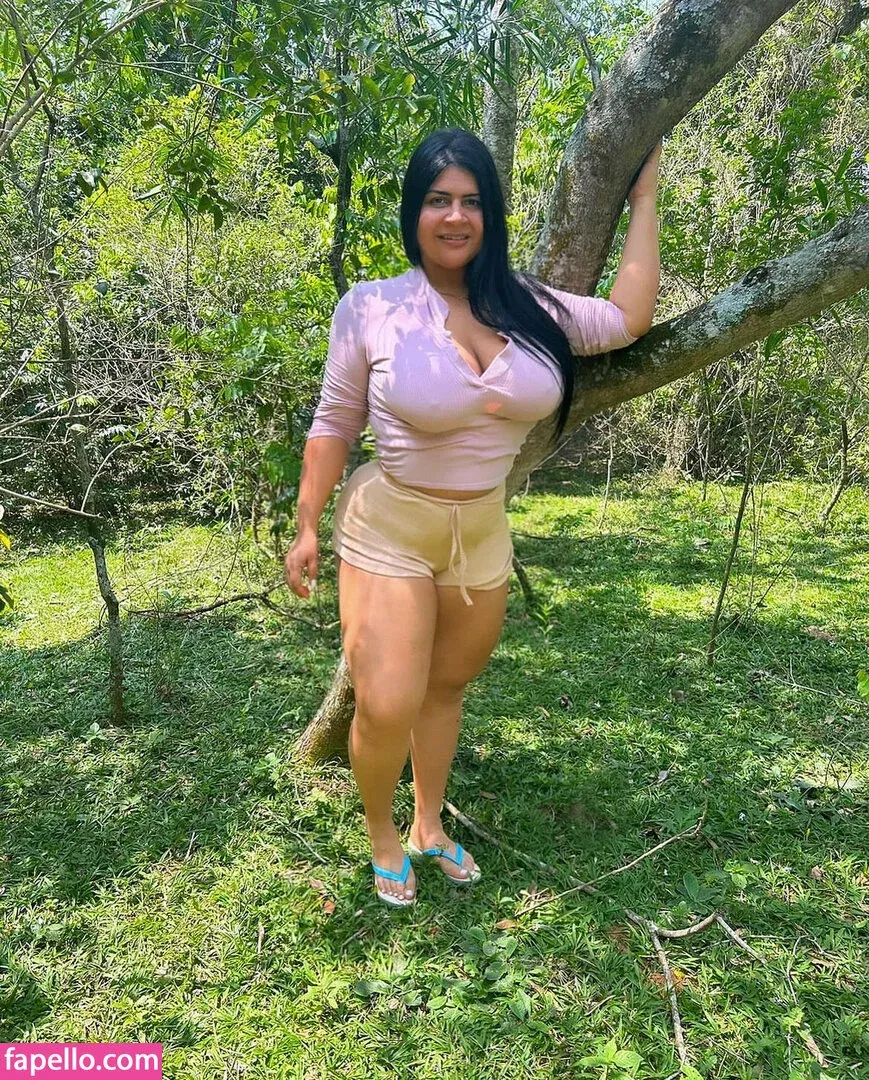 Guada Gamarra Onlyfans Photo Gallery 