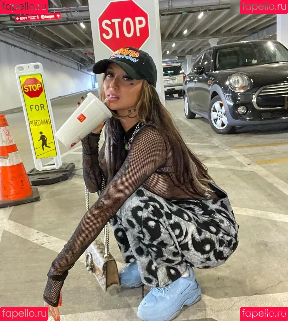 JizzJazz Onlyfans Photo Gallery 