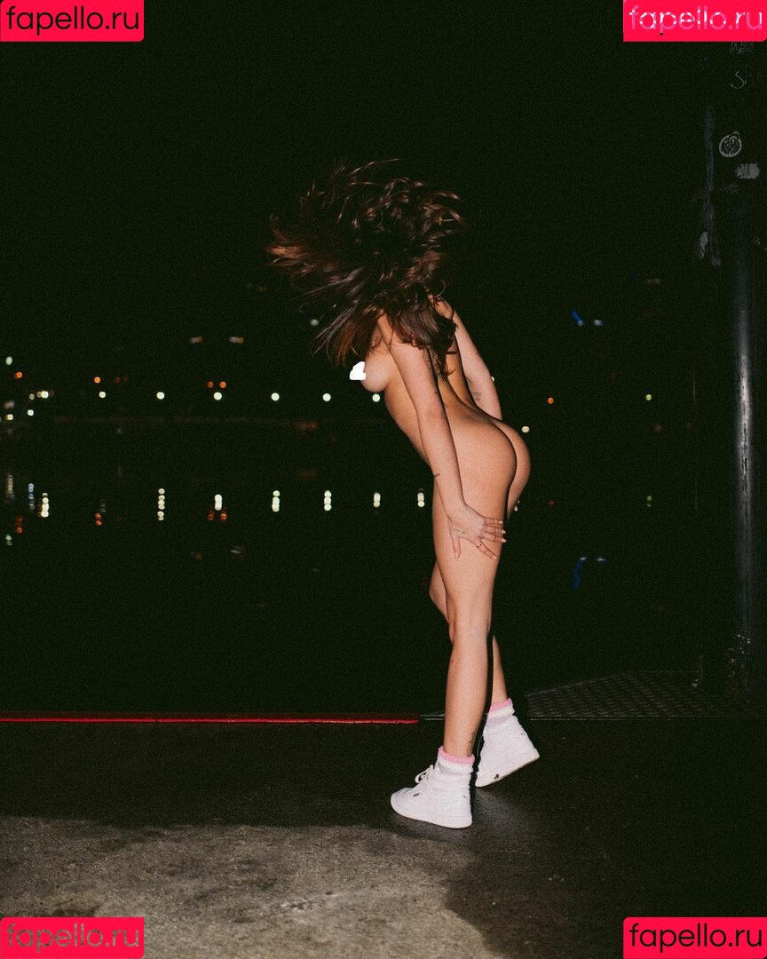 Charlie Joy Onlyfans Photo Gallery 