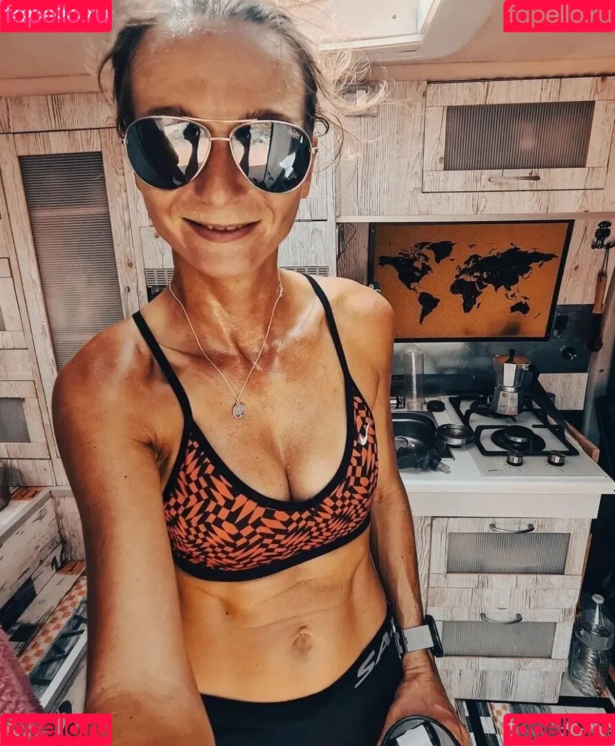 swiss_claudi Onlyfans Photo Gallery 