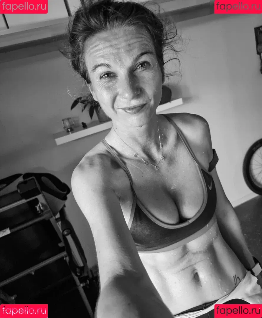 swiss_claudi Onlyfans Photo Gallery 