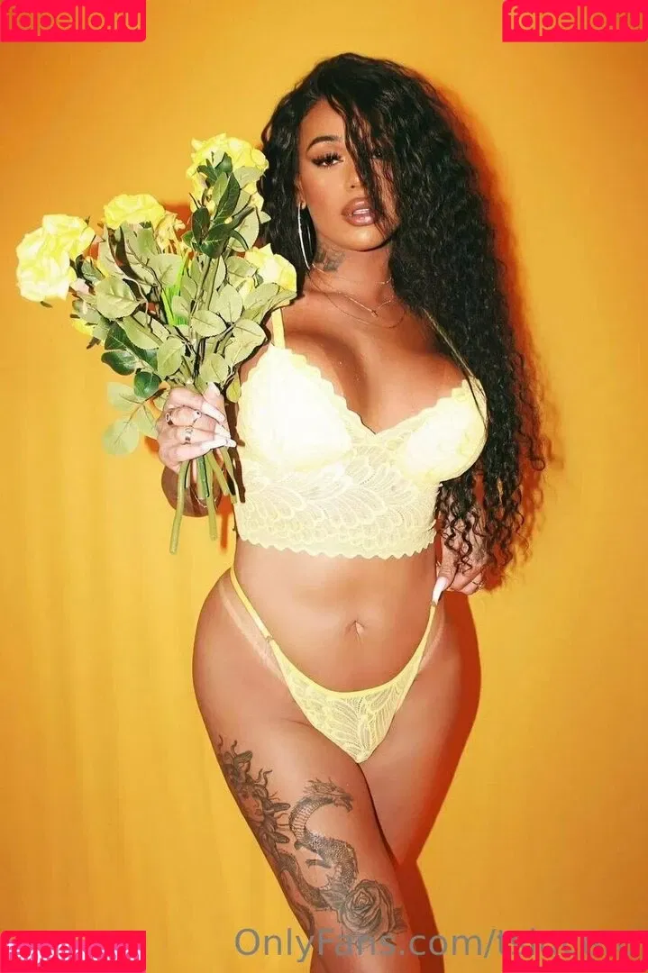 tslucero Onlyfans Photo Gallery 