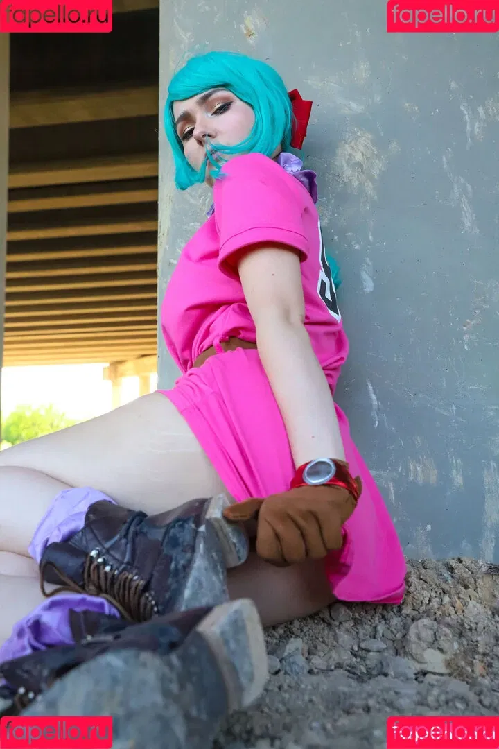 OMGCosplay Onlyfans Photo Gallery 