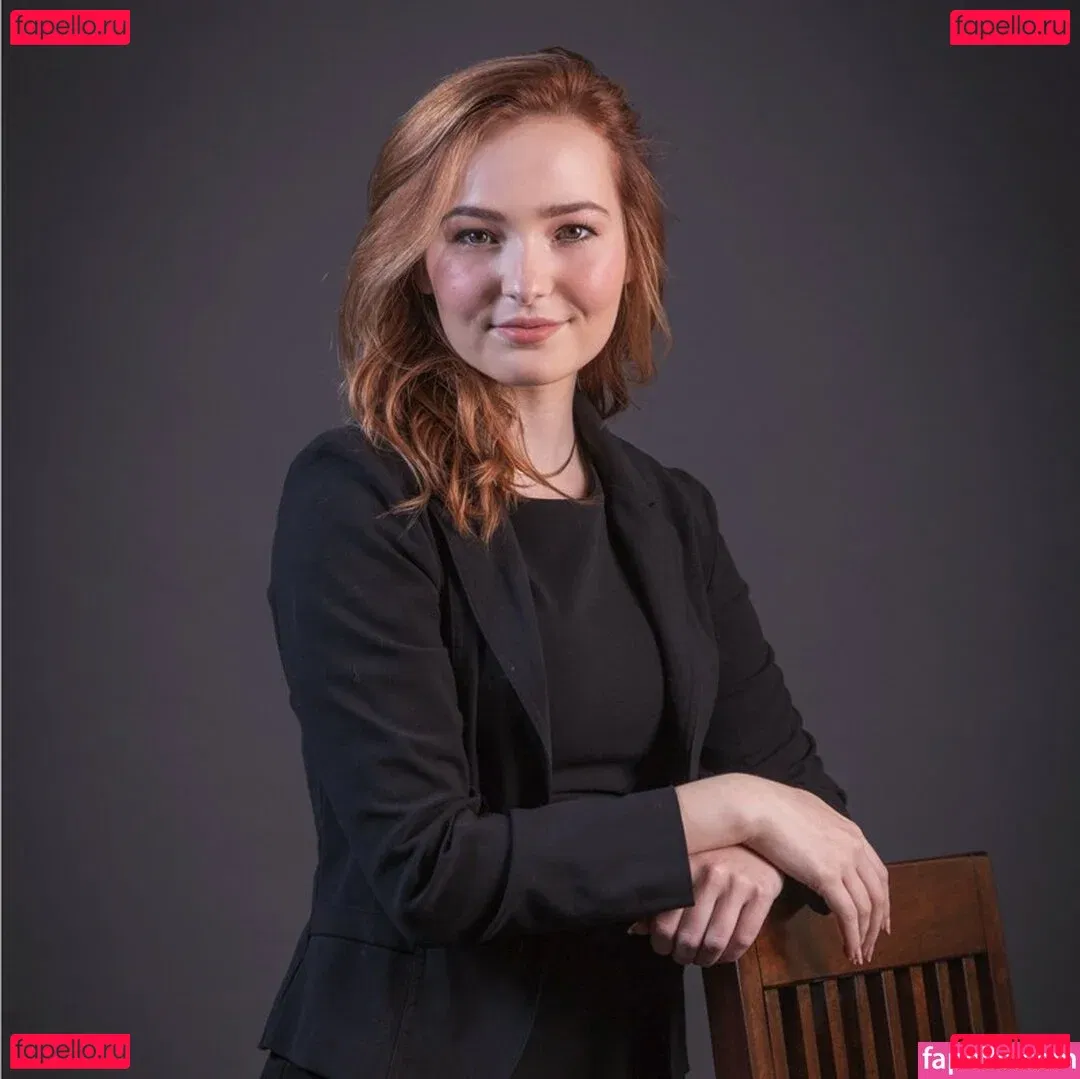 OMGCosplay Onlyfans Photo Gallery 