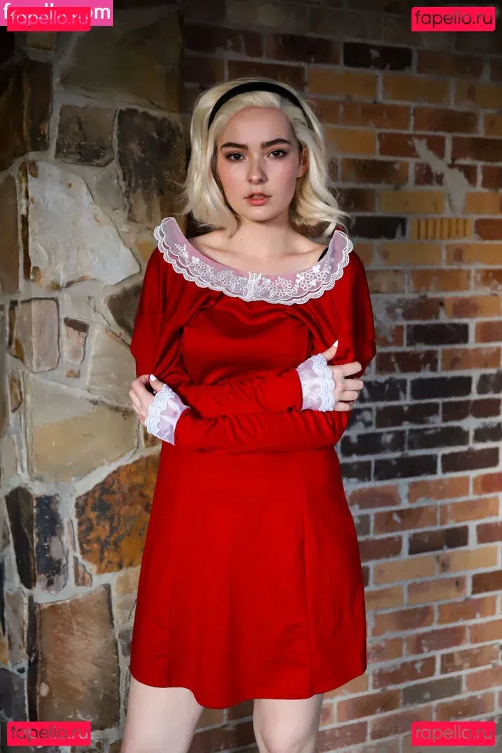 OMGCosplay Onlyfans Photo Gallery 