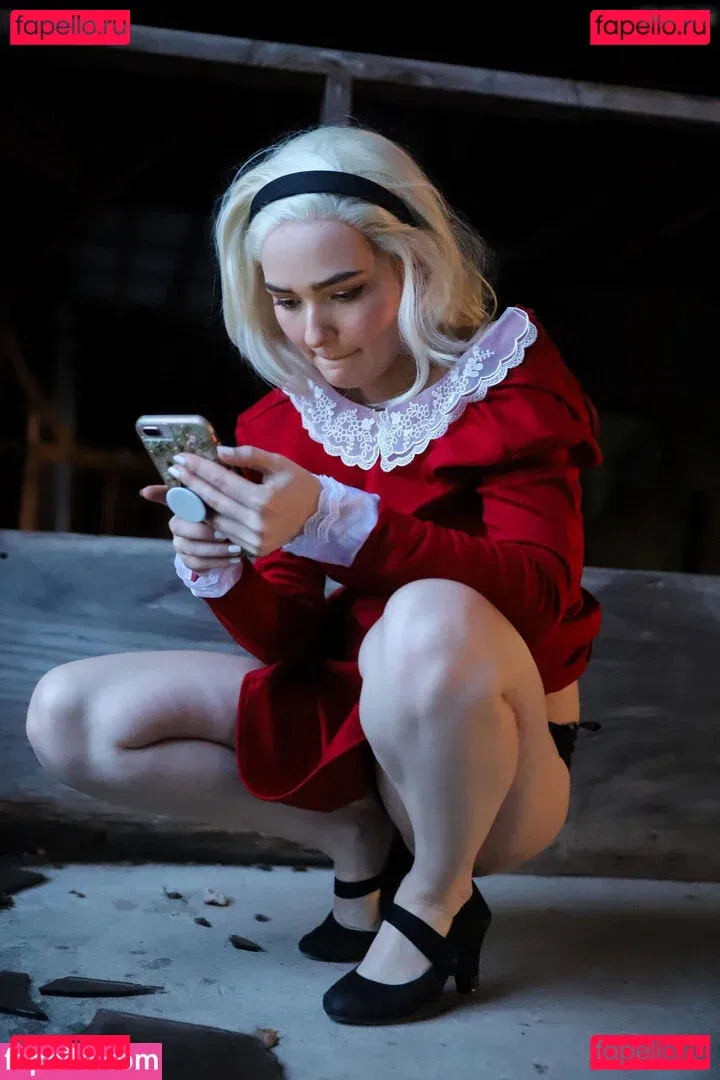 OMGCosplay Onlyfans Photo Gallery 