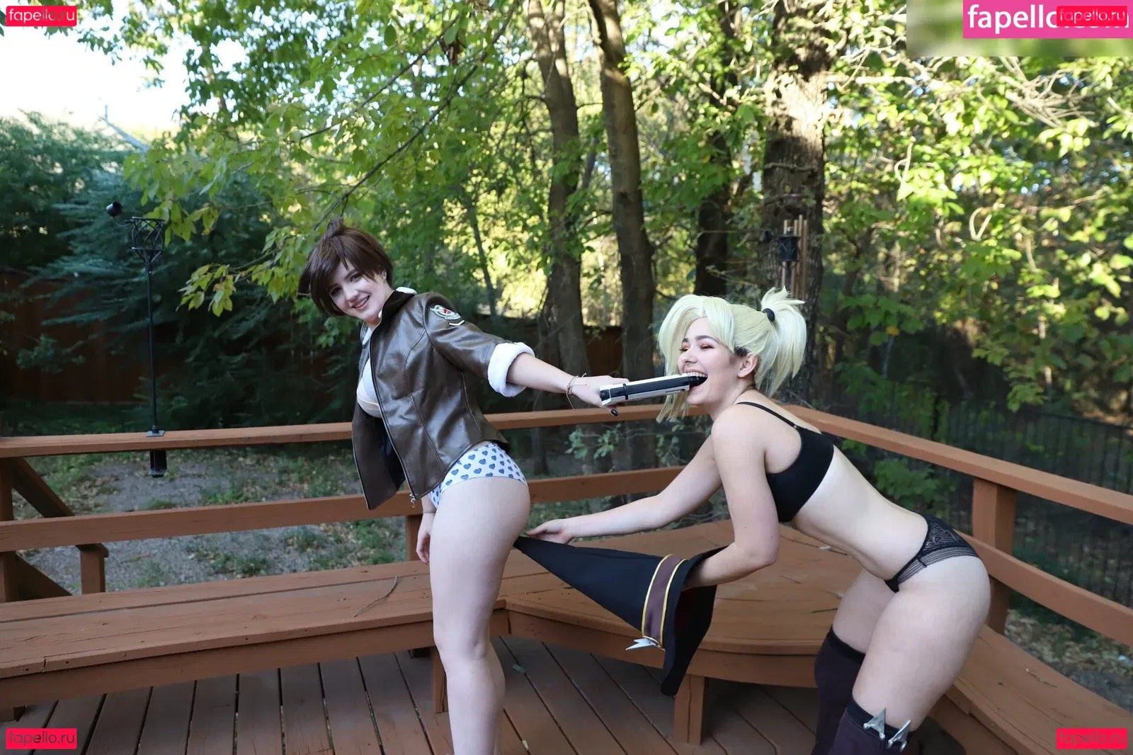 OMGCosplay Onlyfans Photo Gallery 