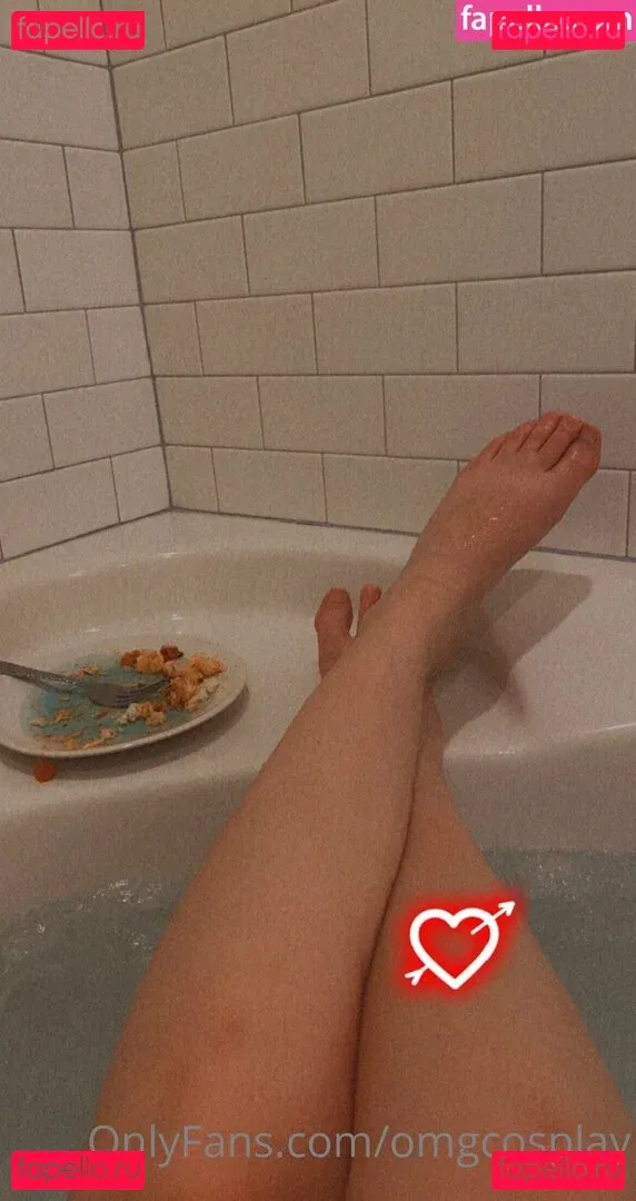 OMGCosplay Onlyfans Photo Gallery 