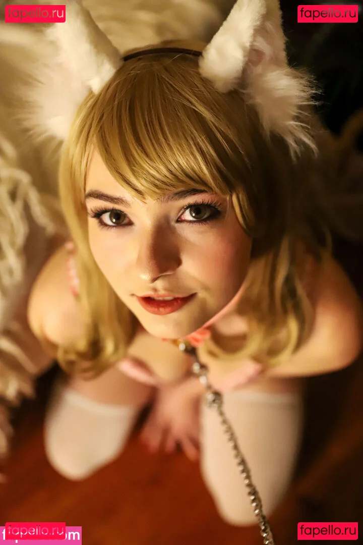 OMGCosplay Onlyfans Photo Gallery 