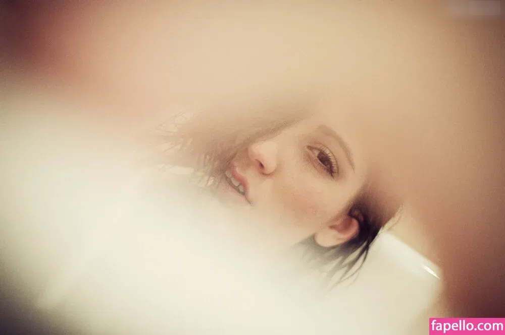 Desiree Ronit & Sara de Miguel Onlyfans Photo Gallery 