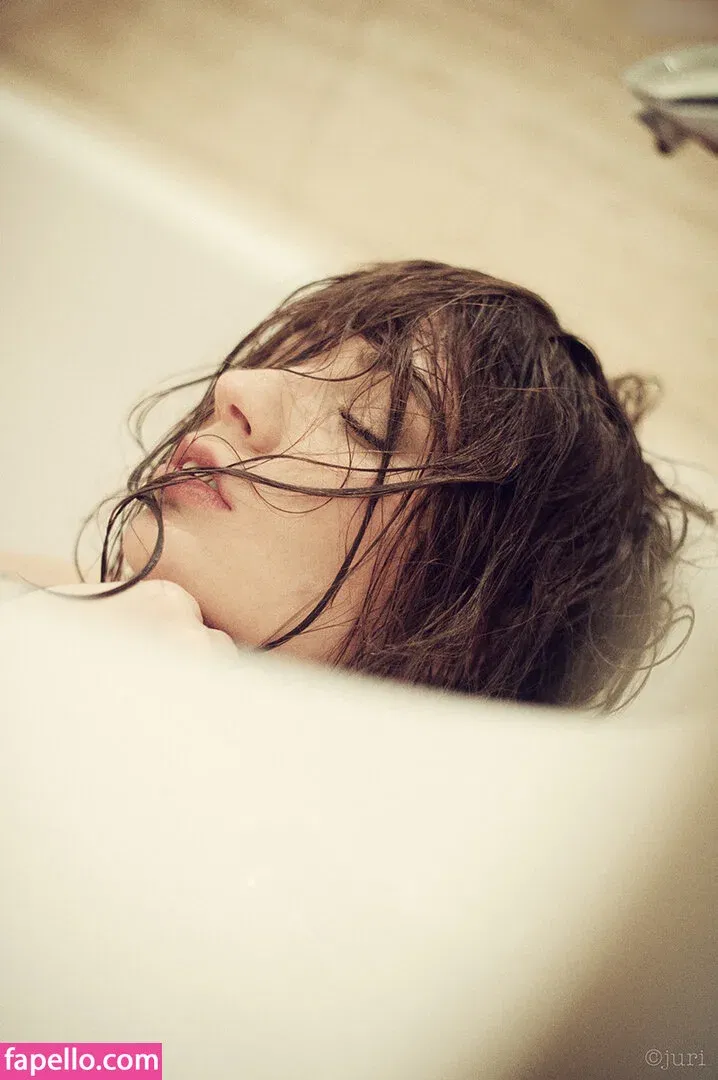 Desiree Ronit & Sara de Miguel Onlyfans Photo Gallery 