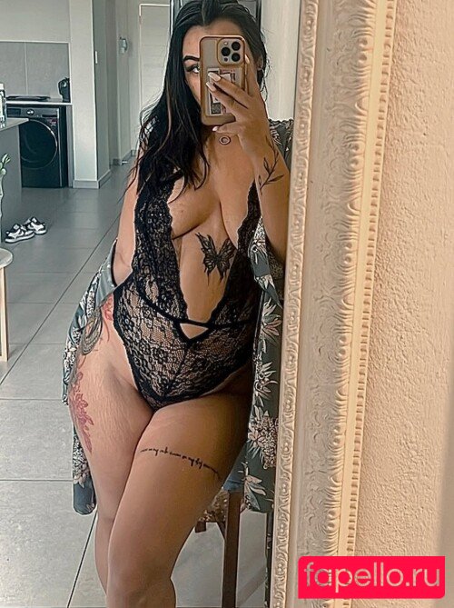 Amber Brits Nude Onlyfans Photo 44