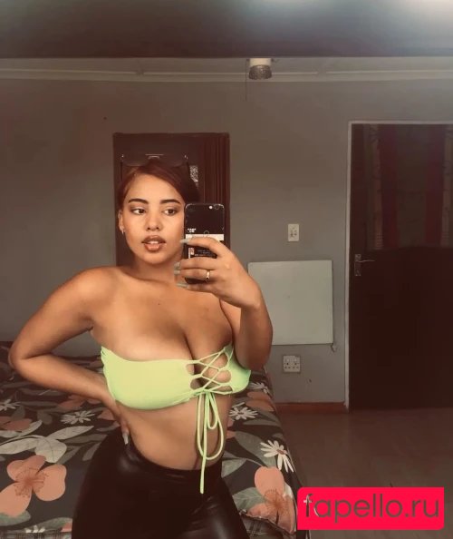 Amber Brits Nude Onlyfans Photo 31