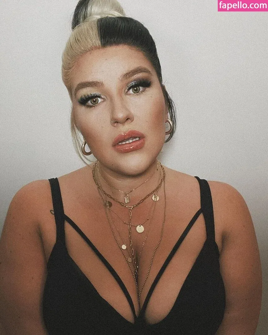 Mareike Flügge Onlyfans Photo Gallery 