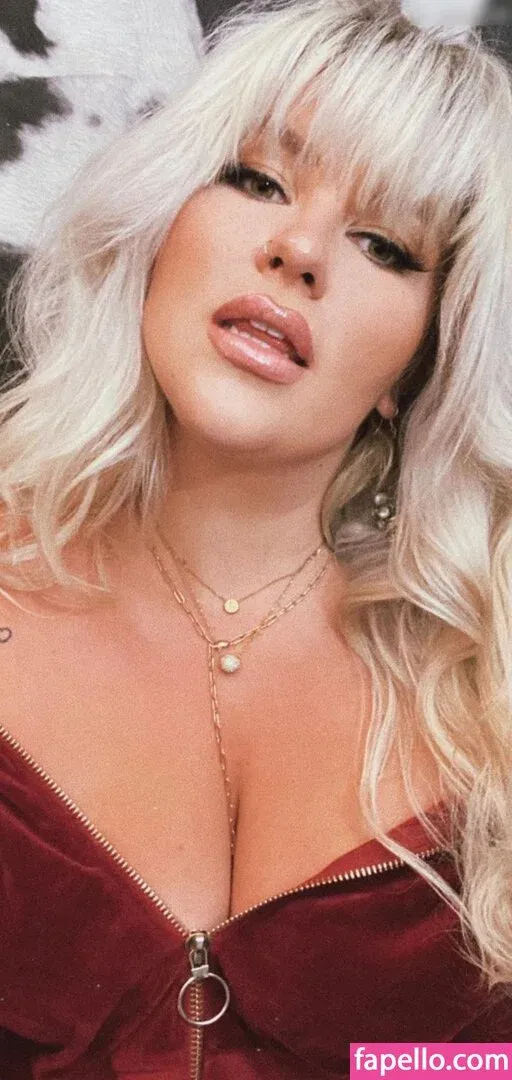 Mareike Flügge Onlyfans Photo Gallery 