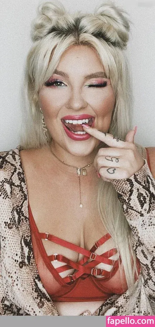 Mareike Flügge Onlyfans Photo Gallery 