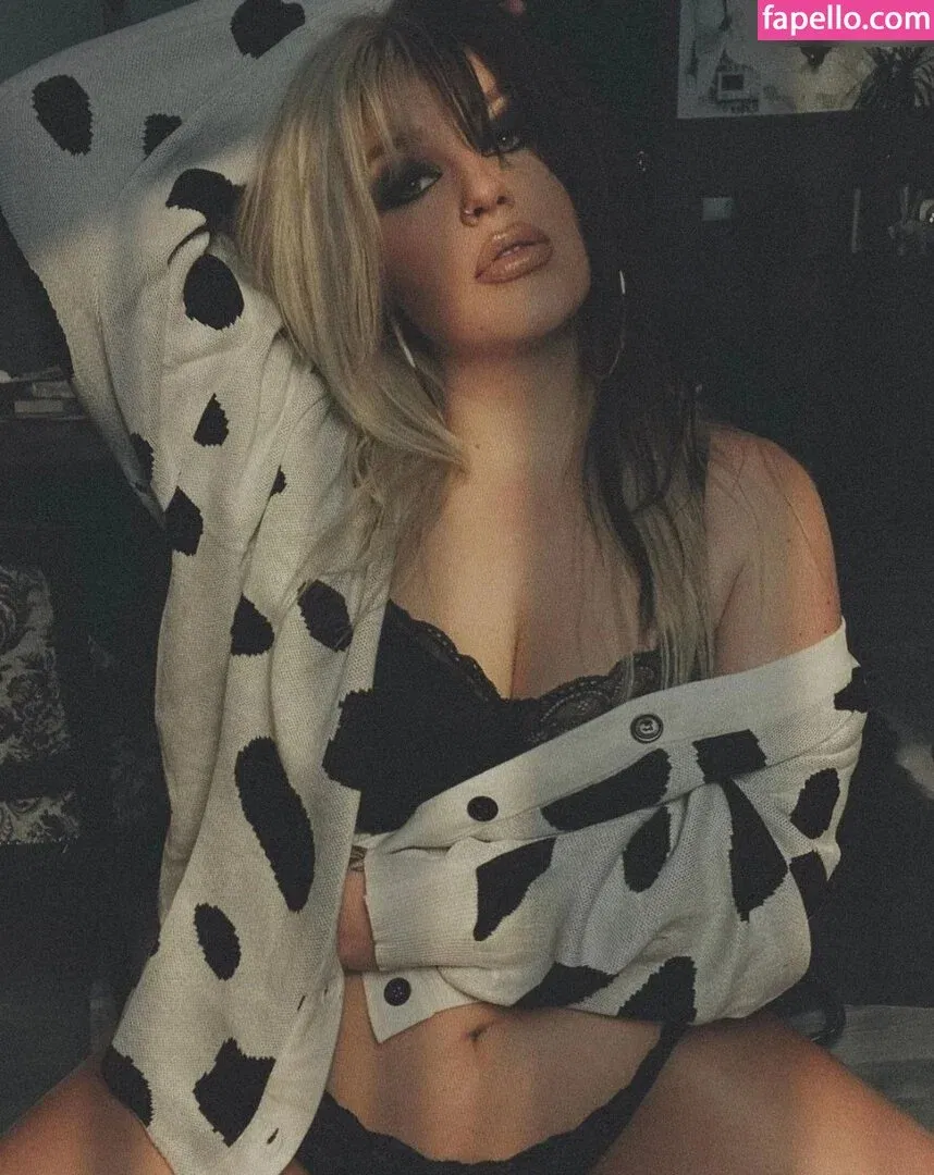 Mareike Flügge Onlyfans Photo Gallery 