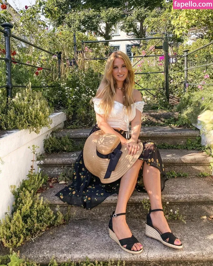 Melissamelody Onlyfans Photo Gallery 