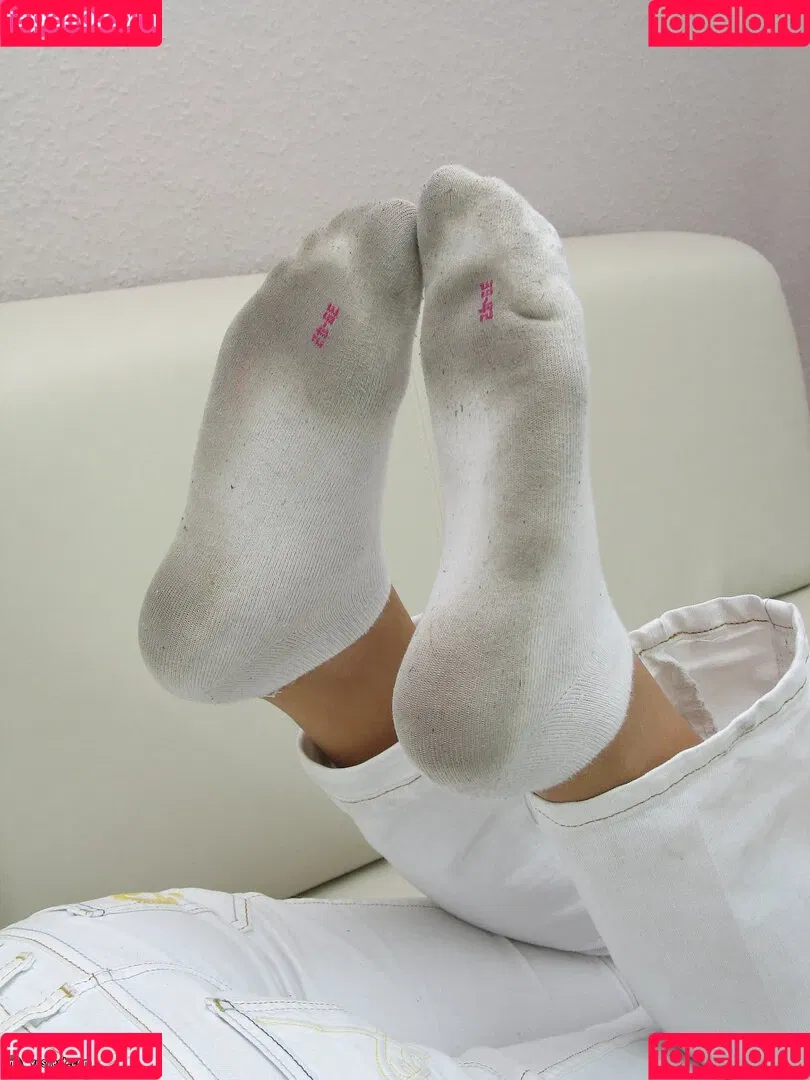 Footlovegirls Onlyfans Photo Gallery 
