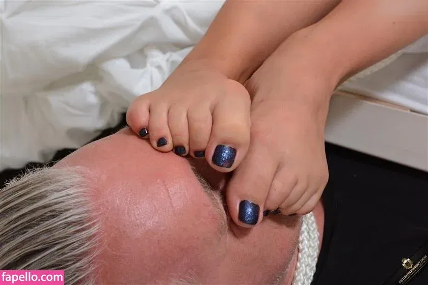 Footlovegirls Onlyfans Photo Gallery 