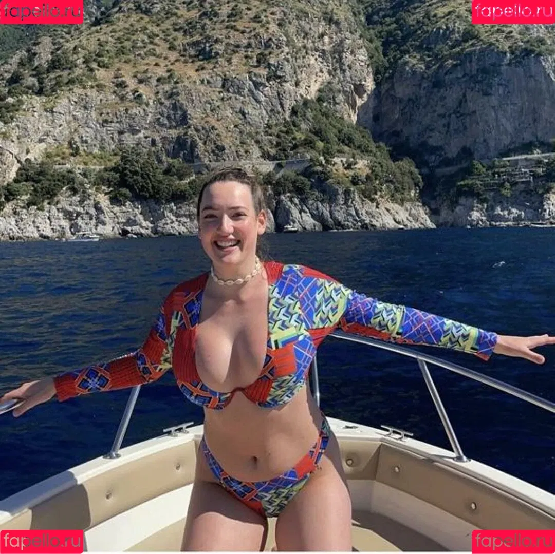 Danielle Smith Onlyfans Photo Gallery 