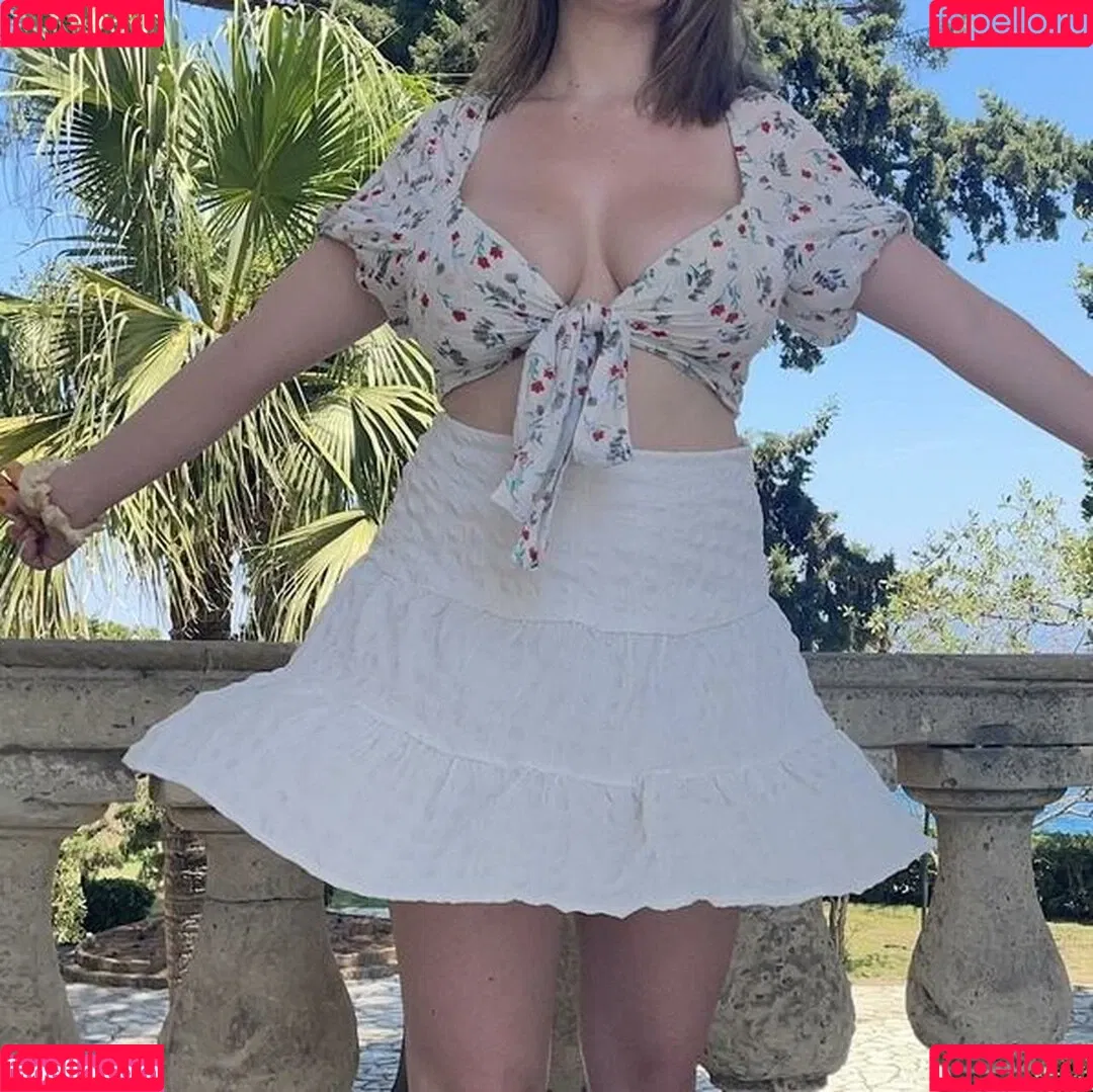 Danielle Smith Onlyfans Photo Gallery 