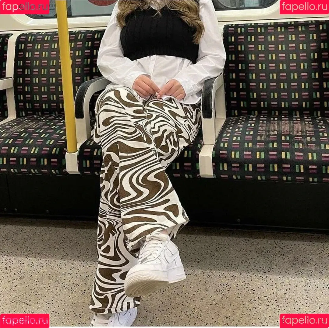 Danielle Smith Onlyfans Photo Gallery 