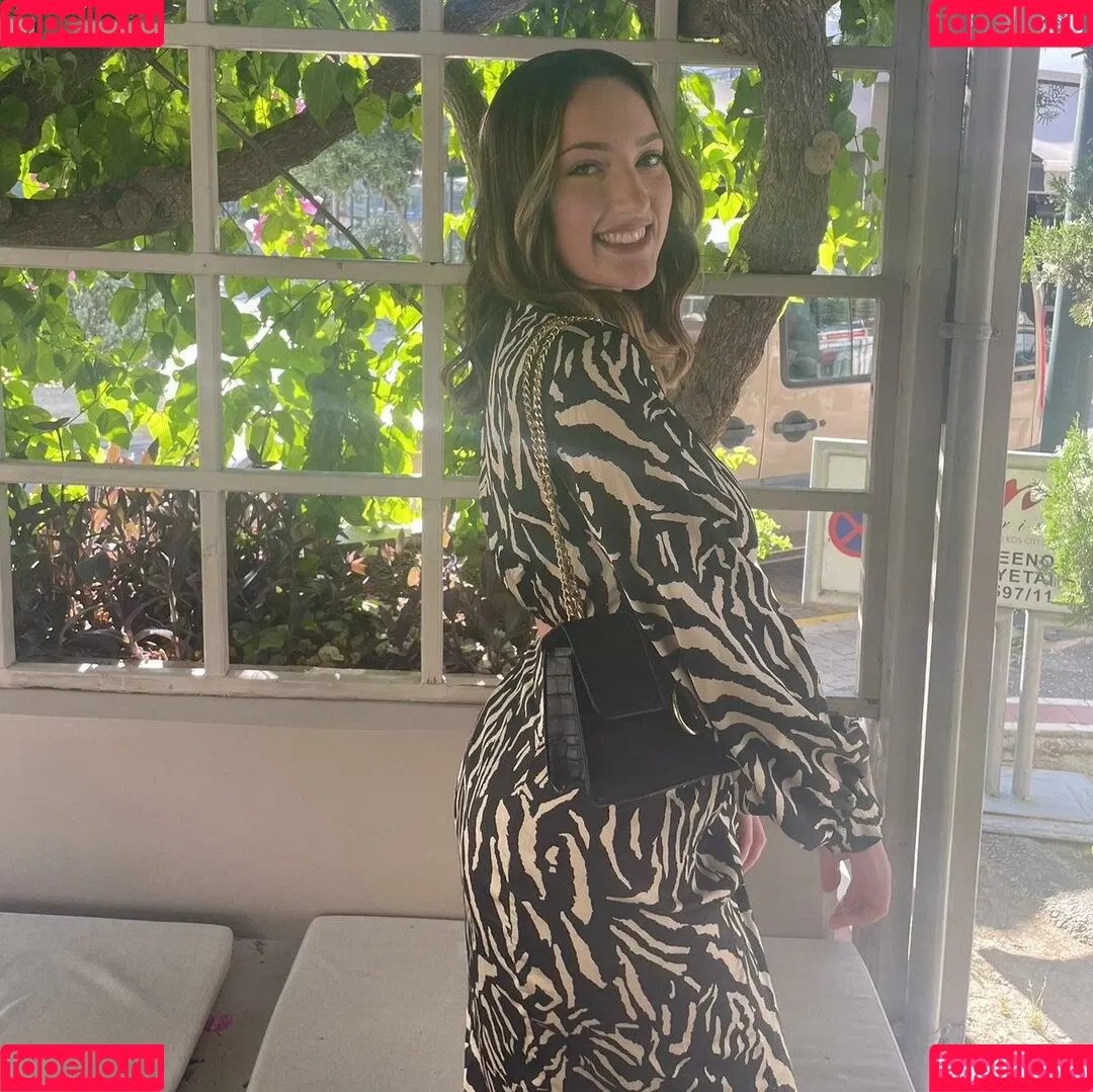 Danielle Smith Onlyfans Photo Gallery 
