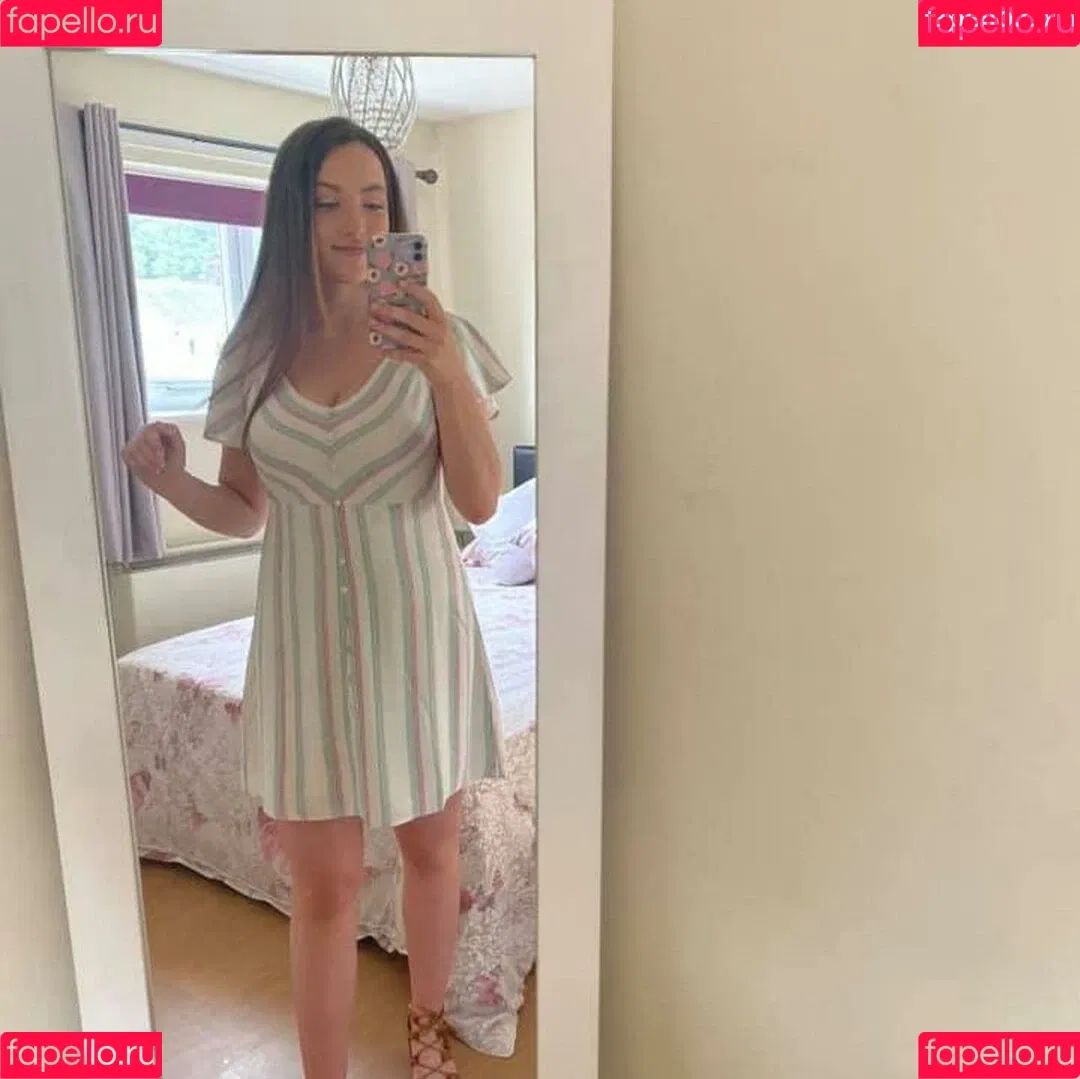 Danielle Smith Onlyfans Photo Gallery 