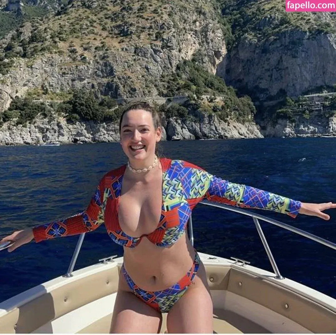 Danielle Smith Onlyfans Photo Gallery 