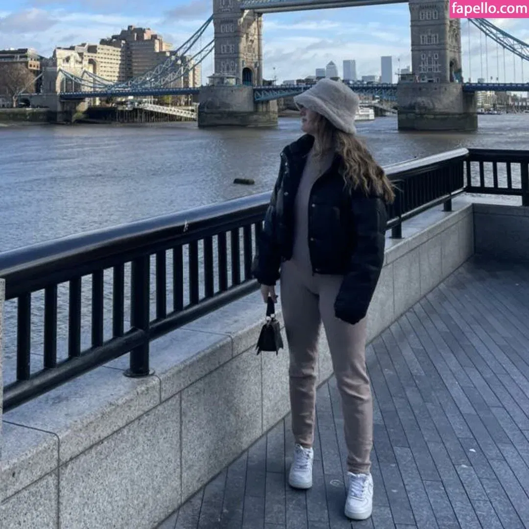 Danielle Smith Onlyfans Photo Gallery 