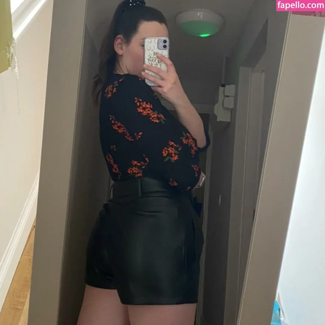 Danielle Smith Onlyfans Photo Gallery 