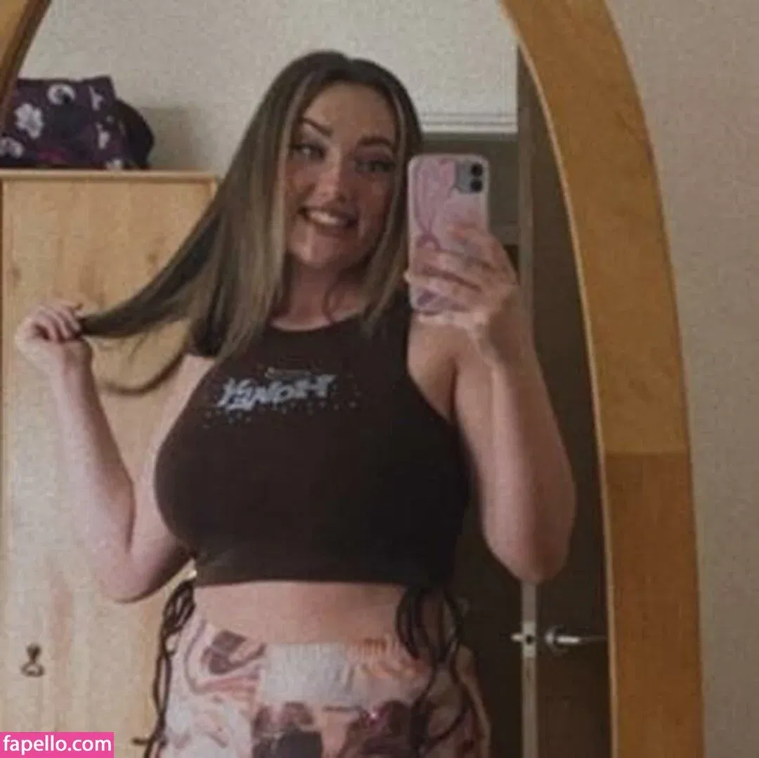 Danielle Smith Onlyfans Photo Gallery 