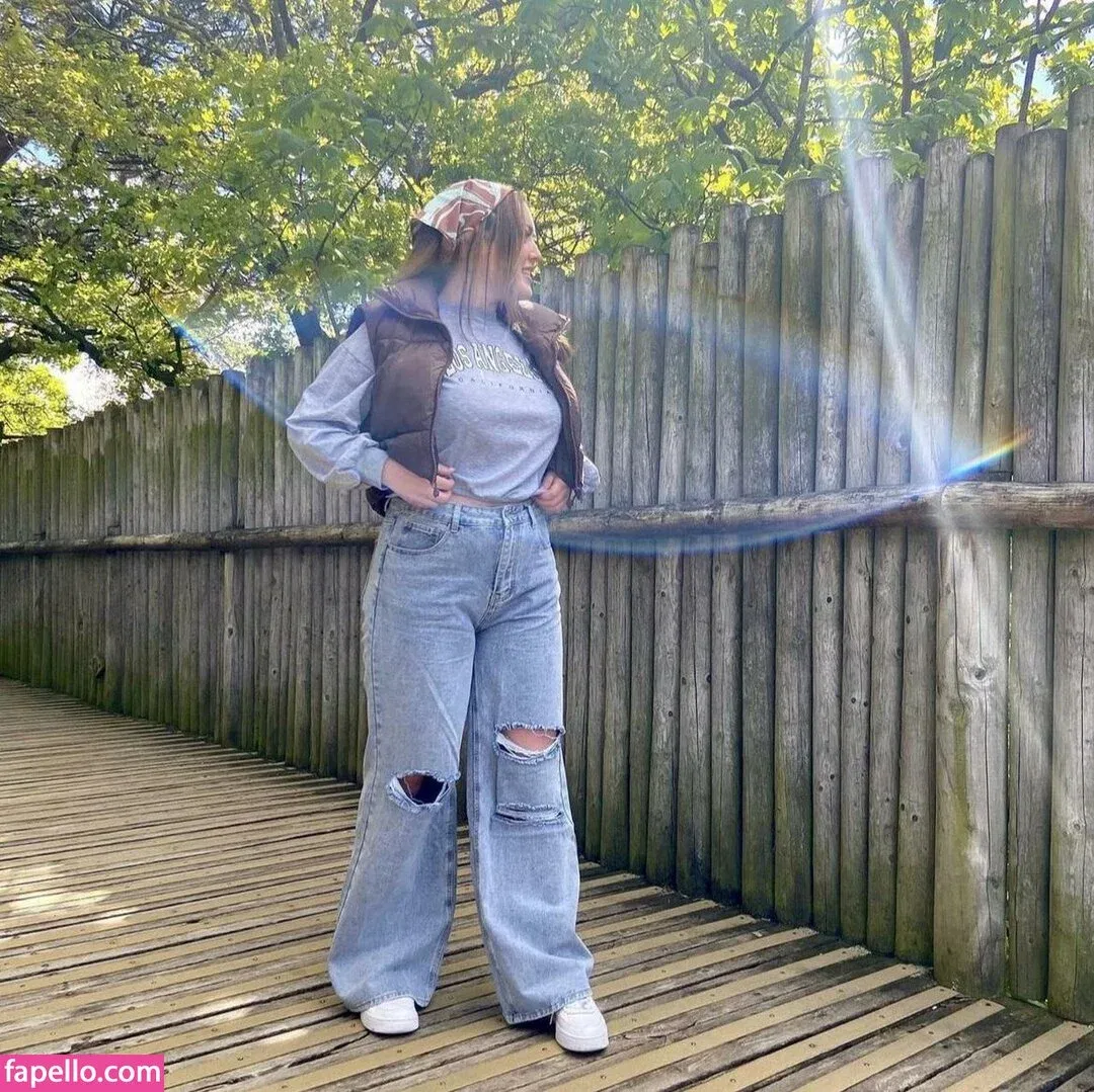 Danielle Smith Onlyfans Photo Gallery 