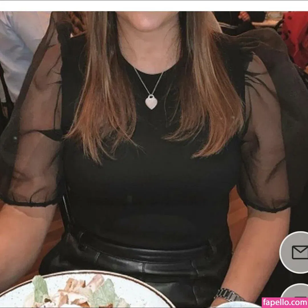 Danielle Smith Onlyfans Photo Gallery 