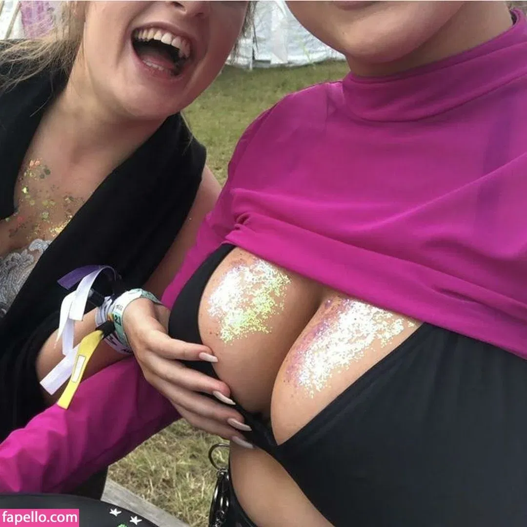 Danielle Smith Onlyfans Photo Gallery 